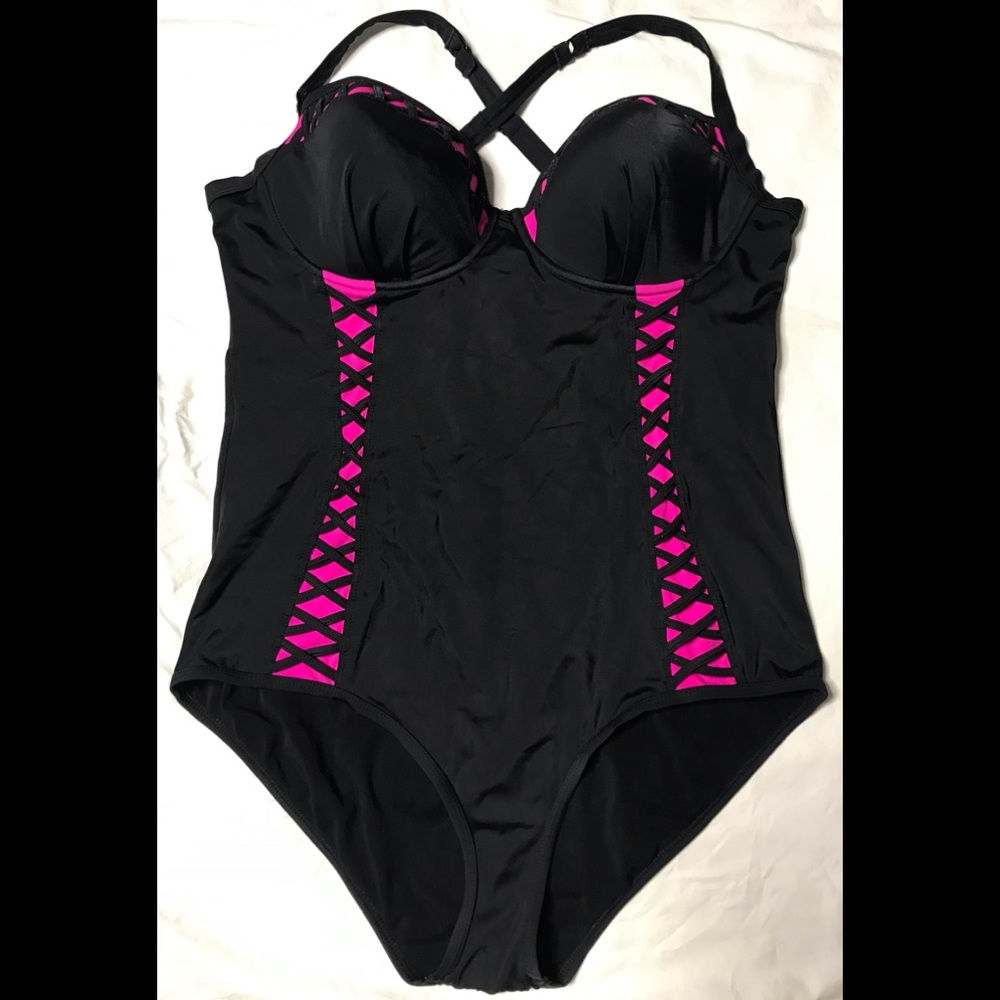 Torrid Black & Hot Pink Lattice One Piece Swimsuit Underwire 2